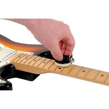 Carregar imagem no visualizador da galeria, Limpador e Lubrificante Para Cordas PW-XLR8-01 Planet Waves