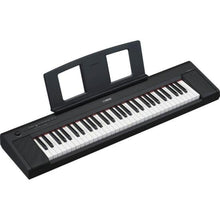 Carregar imagem no visualizador da galeria, Teclado Yamaha Piaggero NP15 Preto
