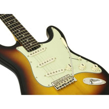 Carregar imagem no visualizador da galeria, Guitarra Aria Pro II STG-62 3 Tone Sunburst
