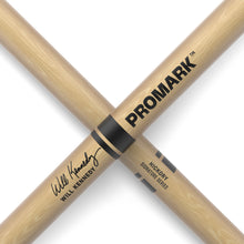 Carregar imagem no visualizador da galeria, Baqueta Will Kennedy Hickory (Par) ProMark Artist Series
