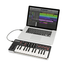 Carregar imagem no visualizador da galeria, Controlador Midi USB 25 Teclas Samson Graphite M25 SAKGRM25
